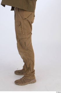 Andrew Elliott Insurgent leg lower body 0002.jpg